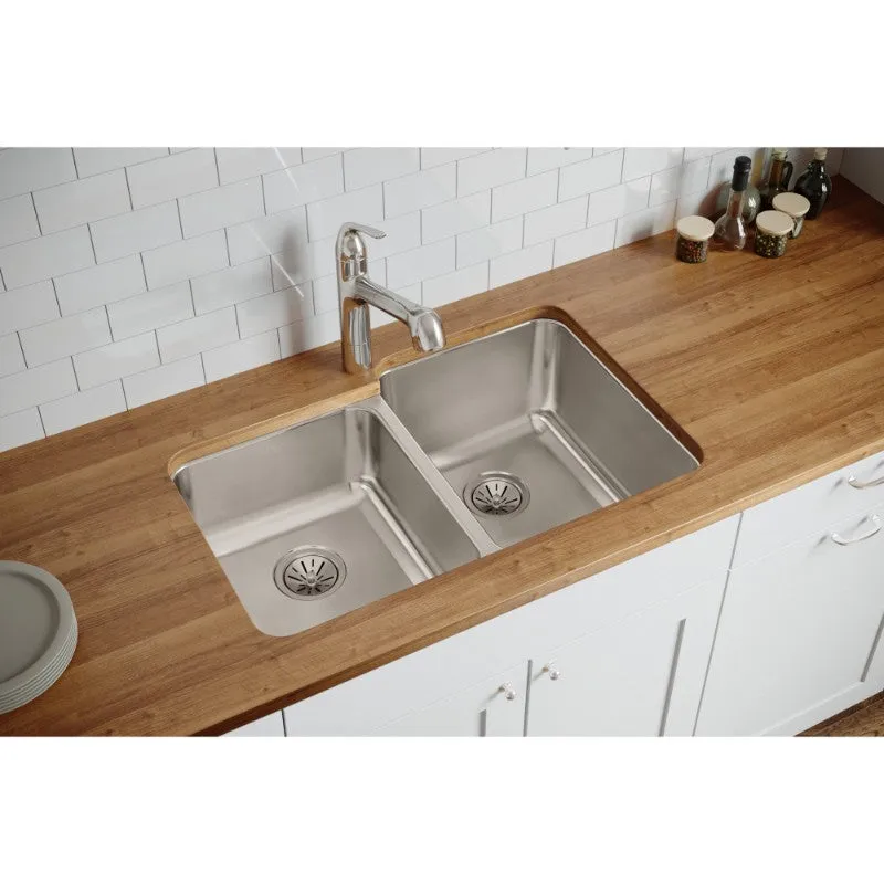 Lustertone Classic 20.5" x 31.25" x 9.88" Stainless Steel 40/60 Double-Basin Undermount Kitchen Sink