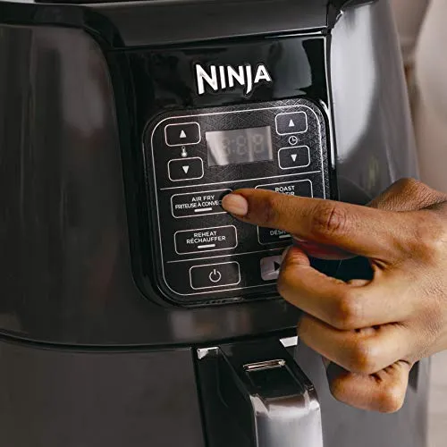 Ninja BL450C, Nutri Pro Personal Blender For Juices, Shakes & Smoothies, 18 and 24 Oz cups, Black/Silver, 900W (Canadian Version)