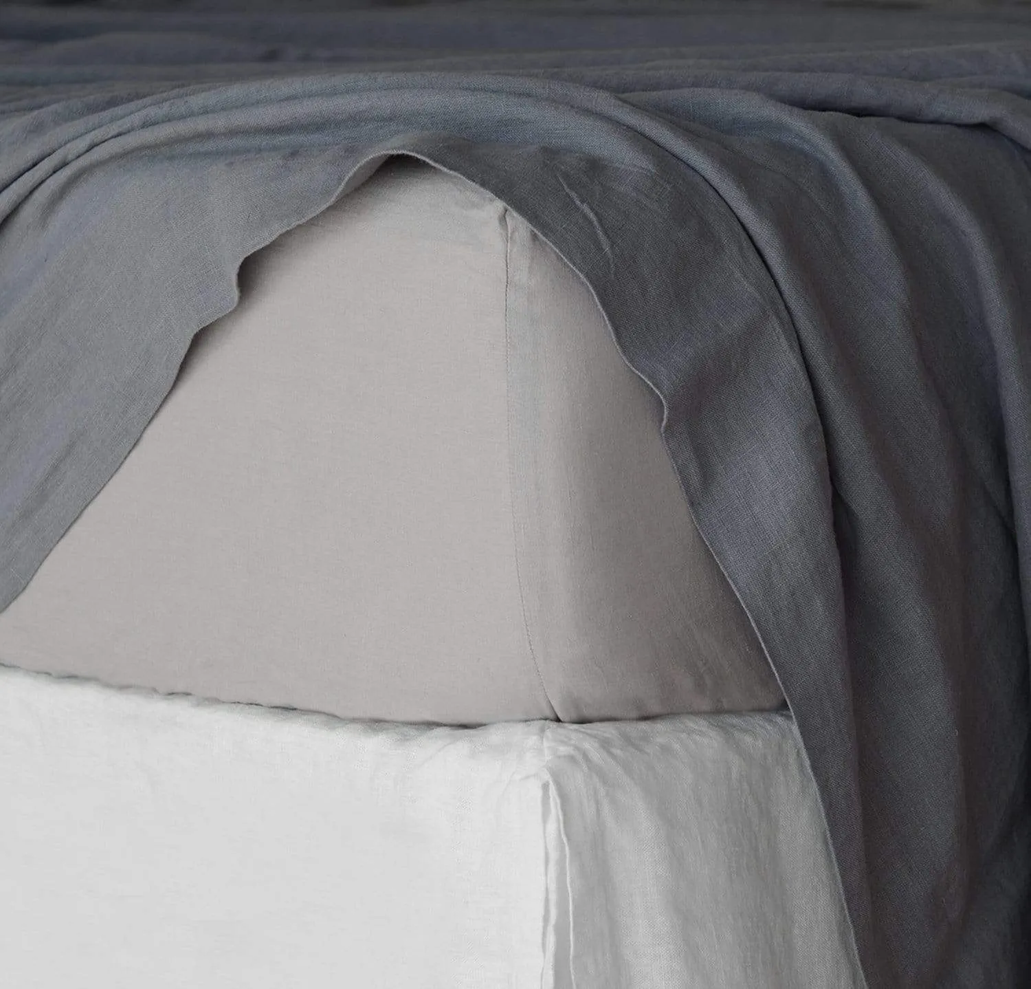 Smooth Linen Fitted Sheet (Twin XL & Full)