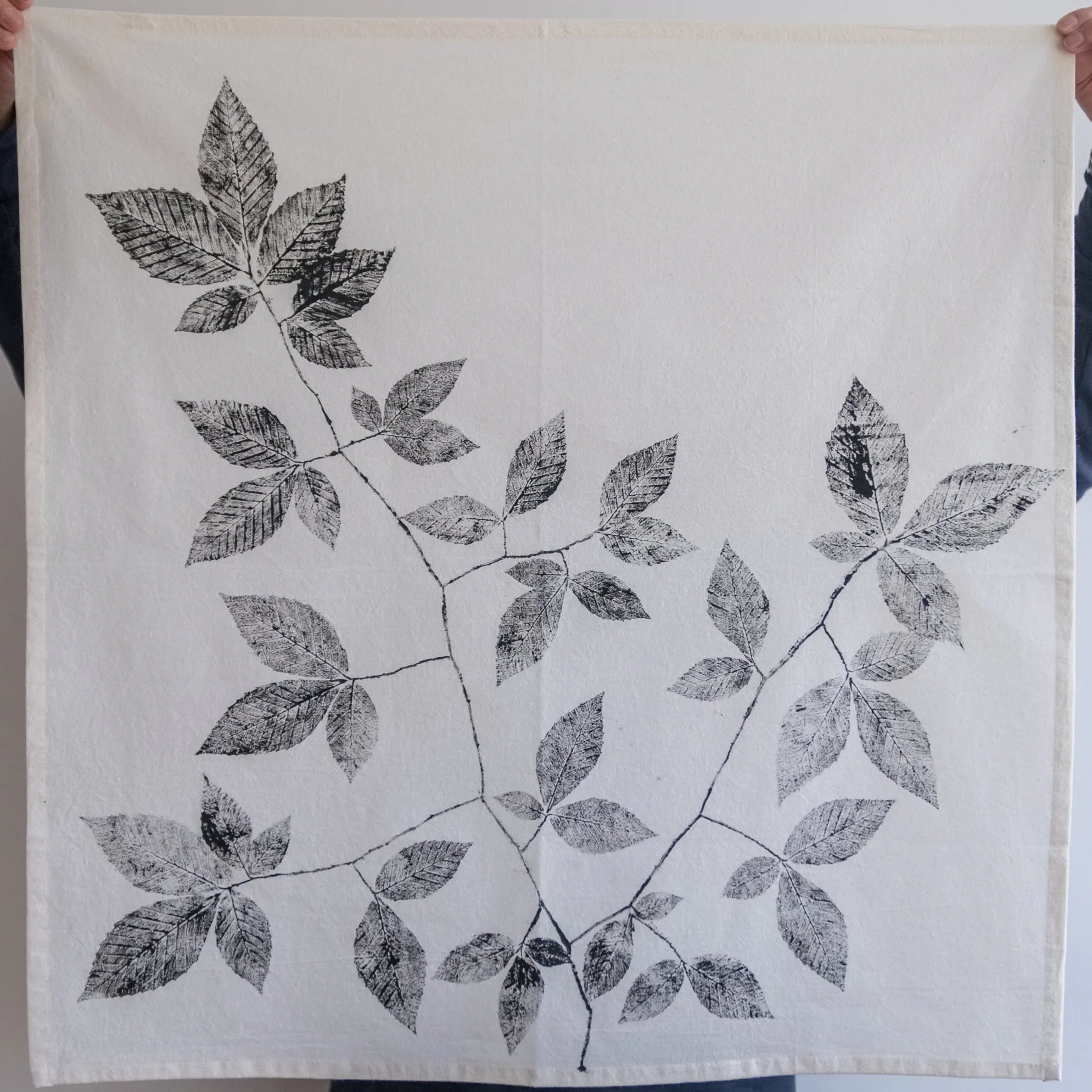 Unbleached 100% Cotton Freebush Leaf Tea Towel in Natural